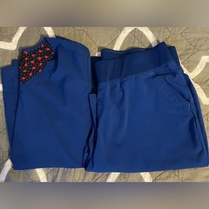 Koi scrub set